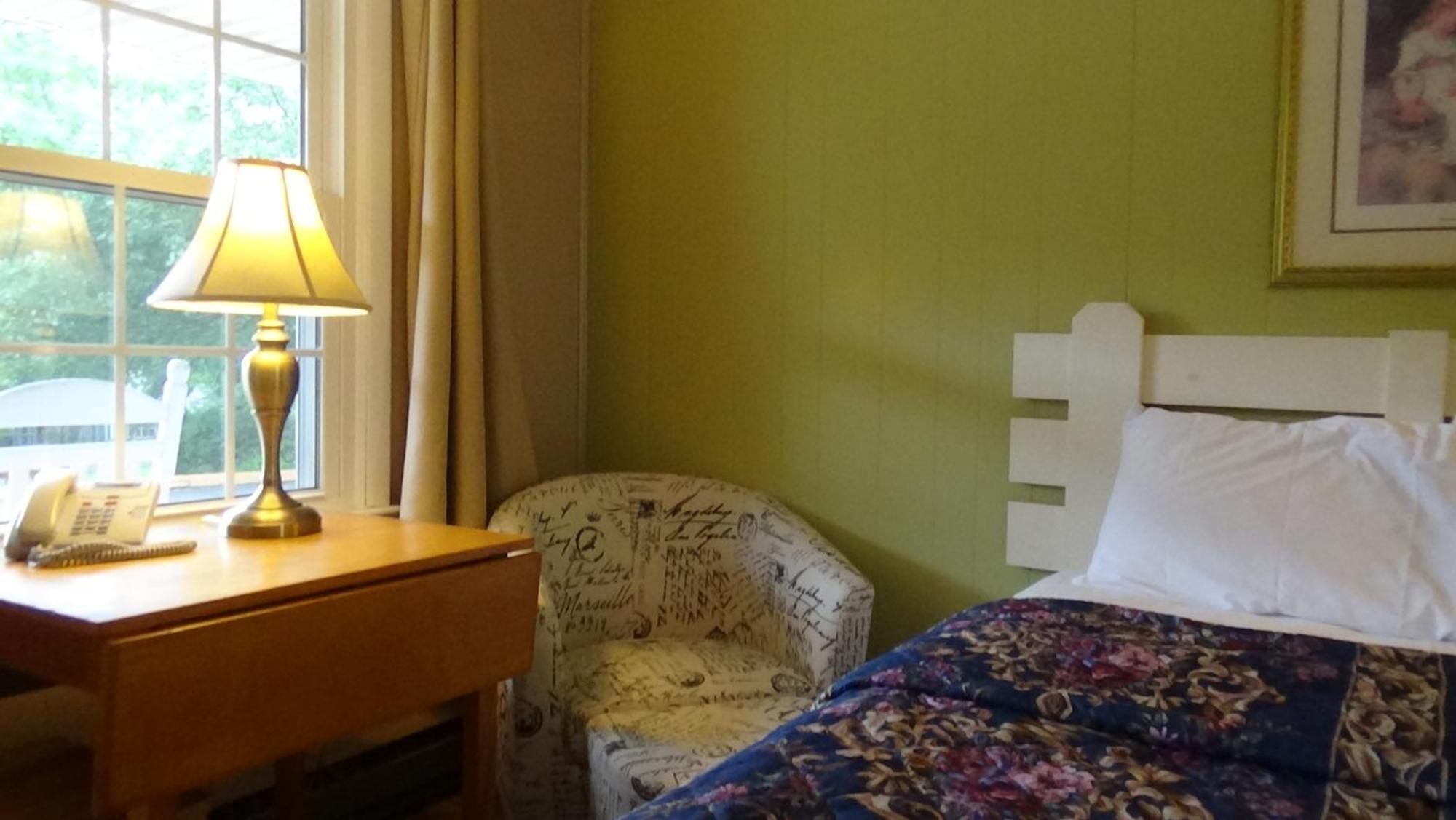 הוט ספרינגס Roseloe Motel מראה חיצוני תמונה