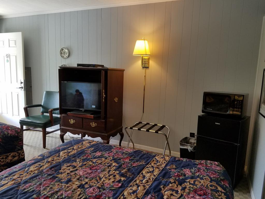 הוט ספרינגס Roseloe Motel מראה חיצוני תמונה